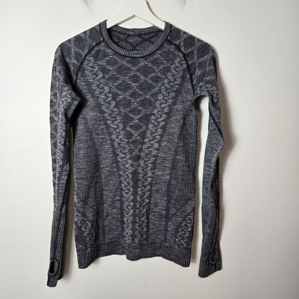 lululemon athletica Gray Patterned Long Sleeve Tee